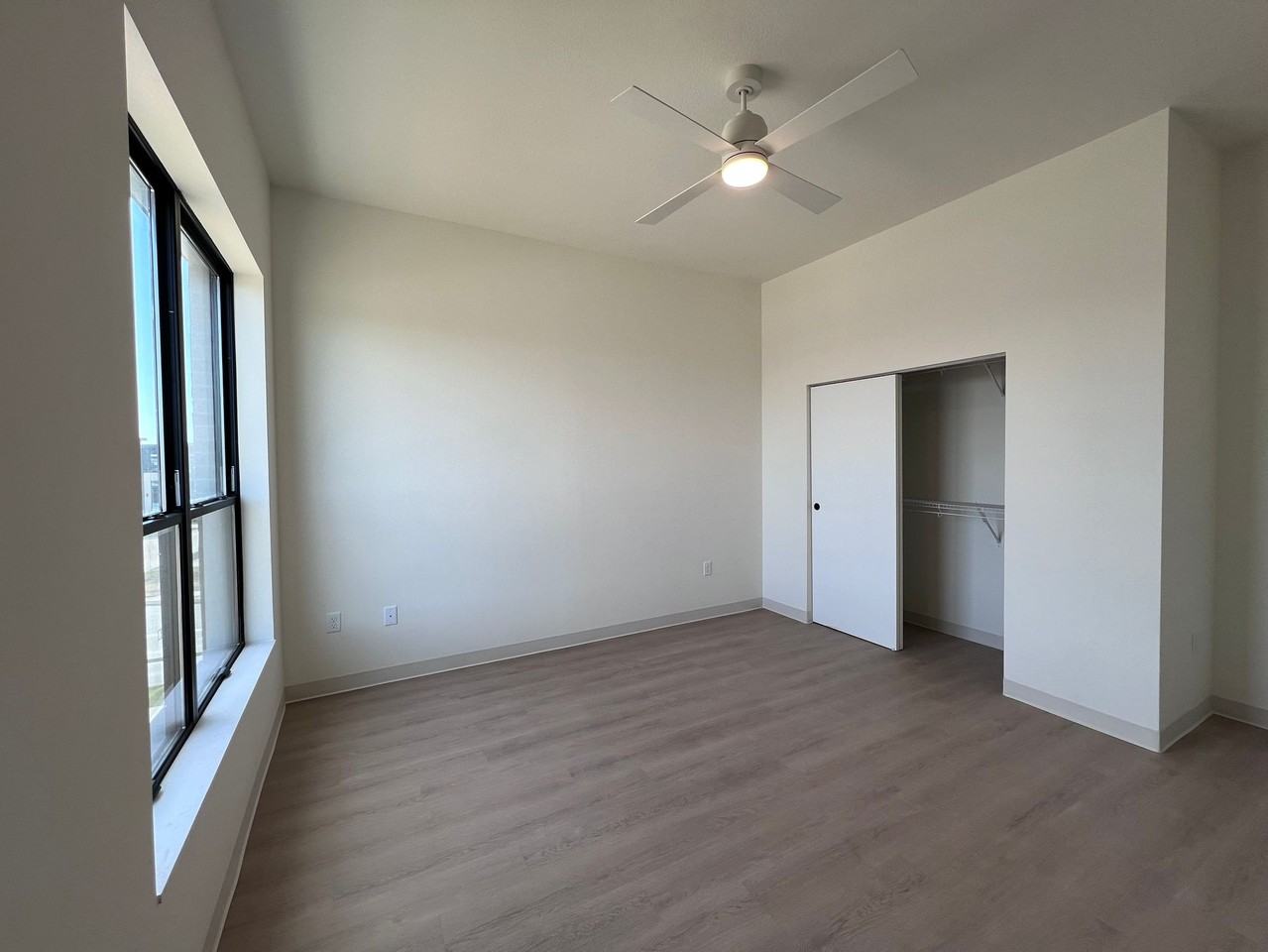 Roseann Lofts - Photo 4 of 46