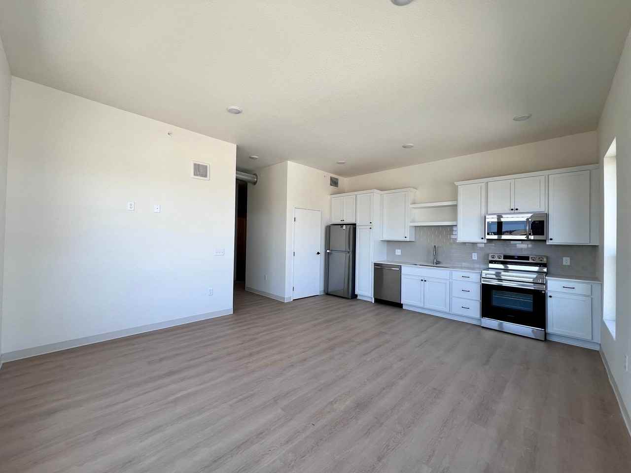 Roseann Lofts - Photo 7 of 46