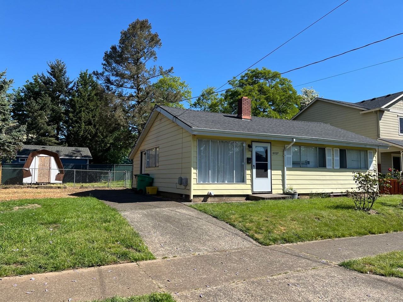 6727 Se Reedway St - Photo 2 of 28