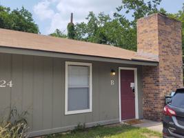featured image of 624 Mill St