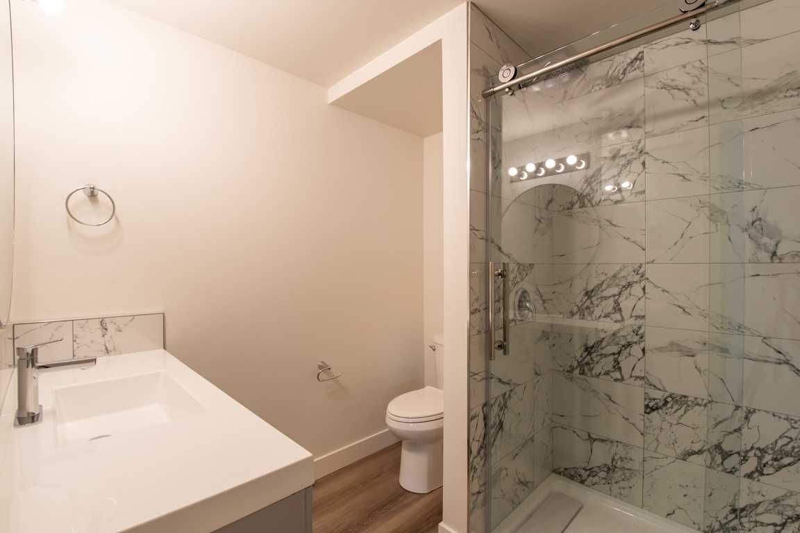 3904 32 St303 #303 - Photo 5 of 20