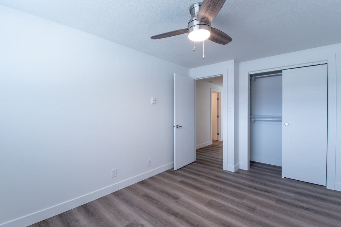 3904 32 St303 #303 - Photo 7 of 20