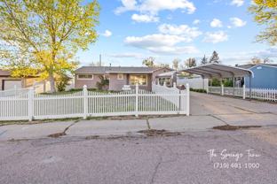 252 Davie Dr - Photo 1 of 1