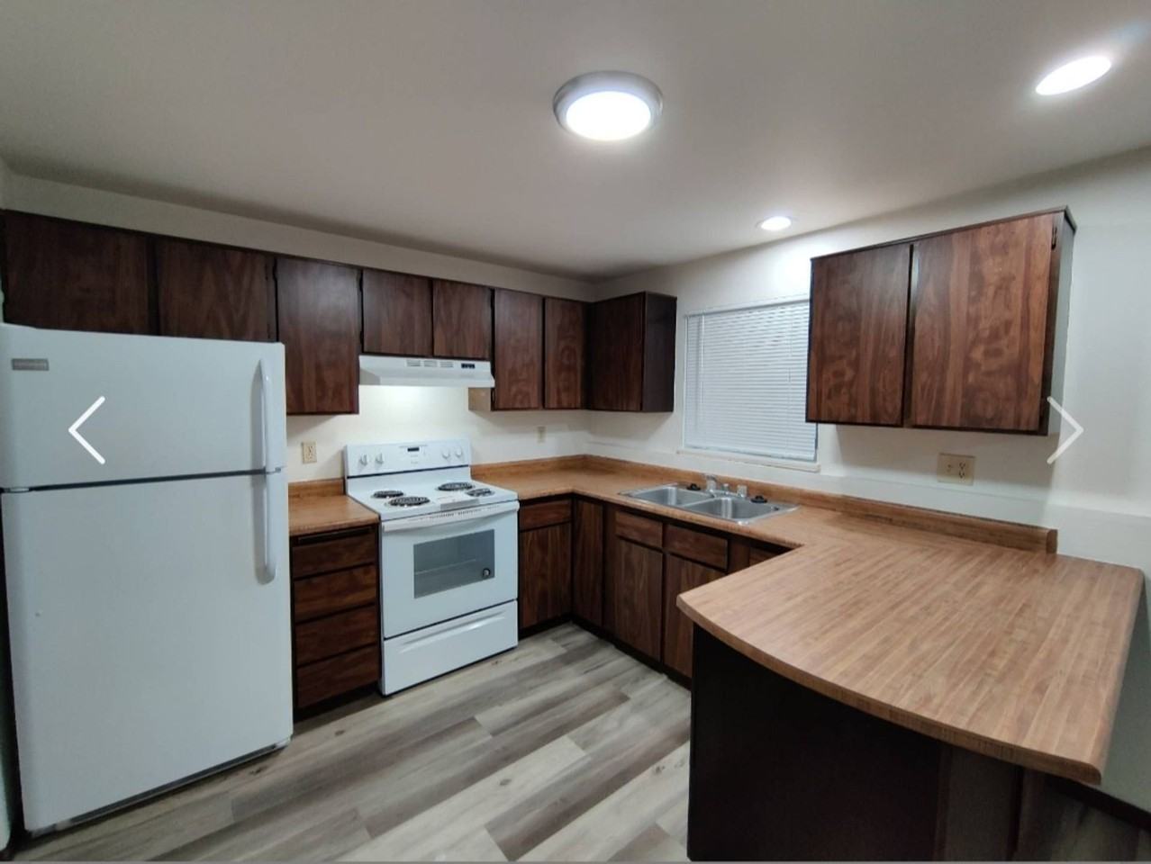 RidgeWood - Photo 2 of 29