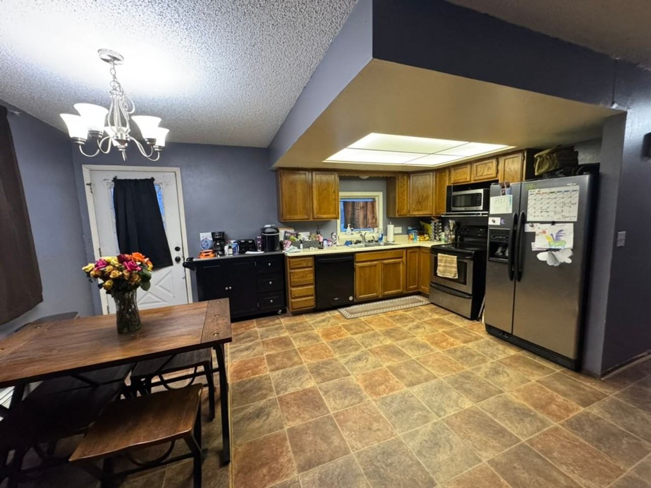 2951 N Kobuk Ave - Photo 3 of 18