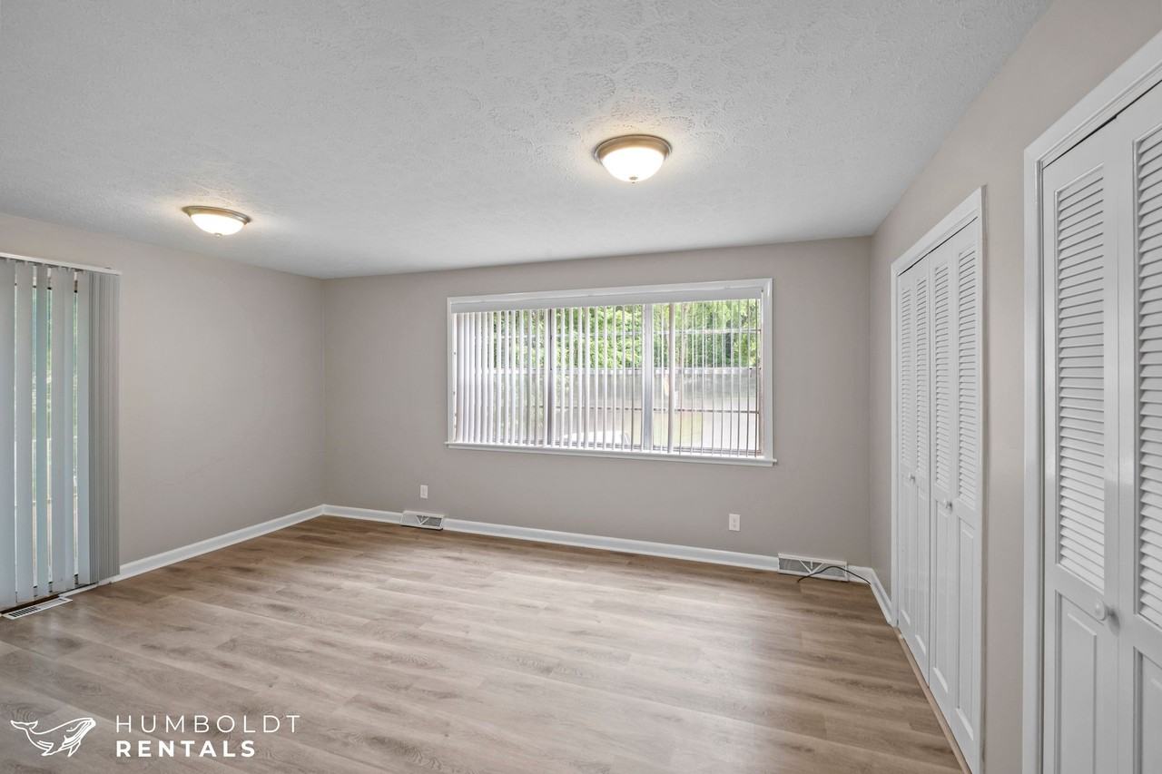 Chamberlain Pines - Photo 6 of 15