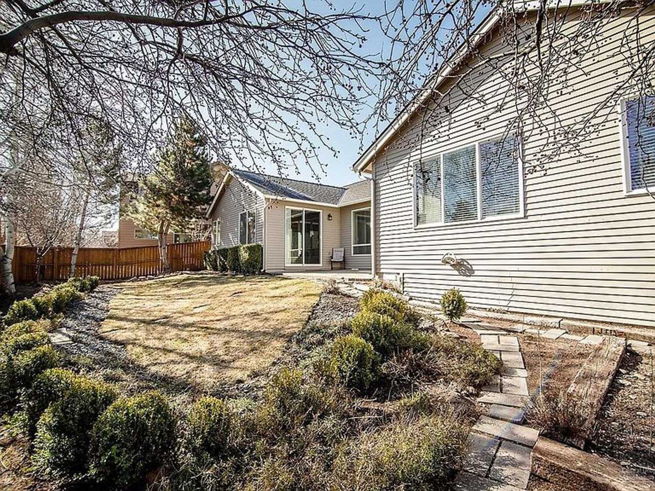 63142 Riverstone Dr - Photo 3 of 16