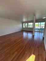 featured image of 251 N El Camino Real