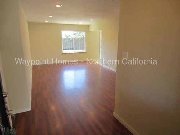 4112 Galbrath Dr - Photo 2 of 11