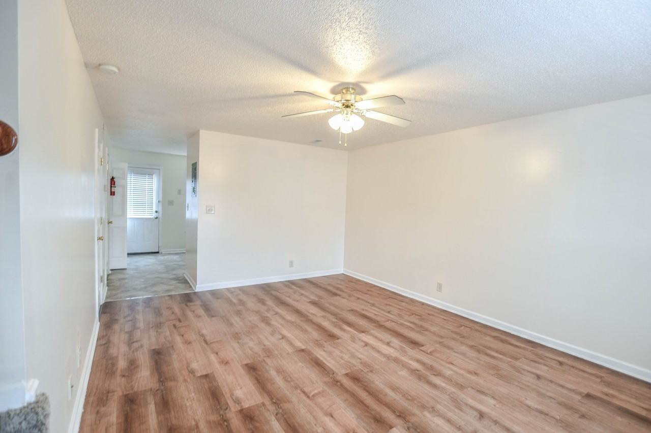 2805 Cobalt Dr - Photo 4 of 12