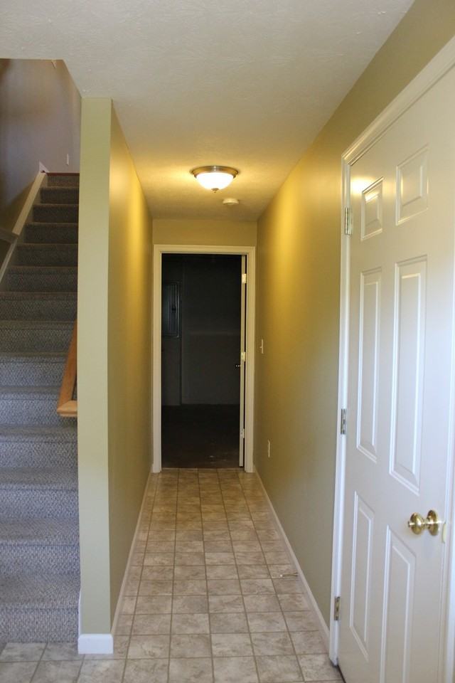 2948 Crystal Spring Ln - Photo 3 of 25