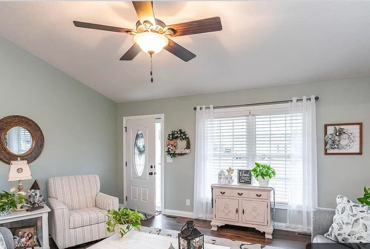 125 Summer Ridge Rd - Photo 3 of 22