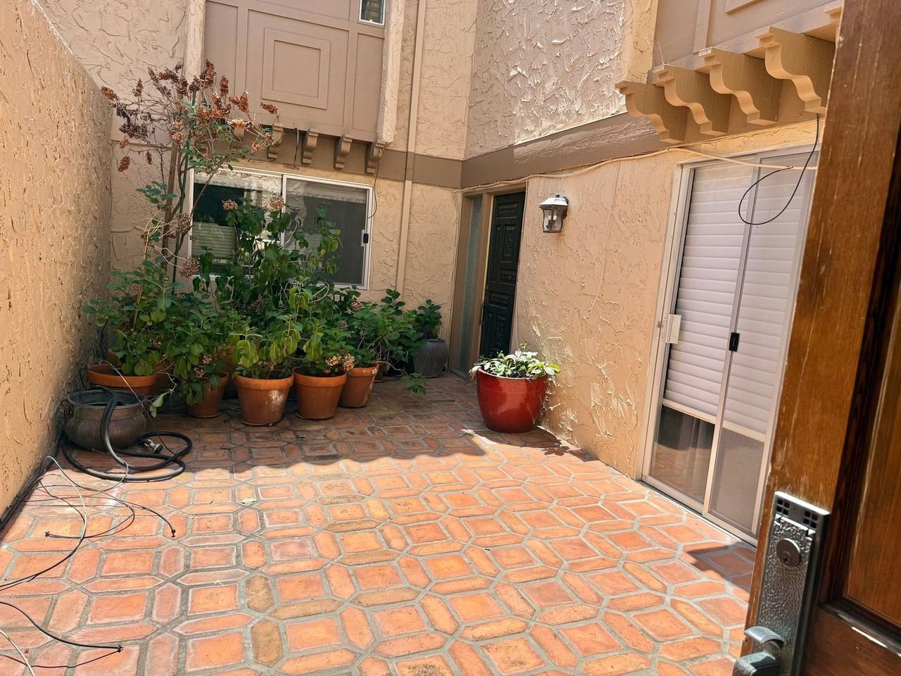 145 El Altillo - Photo 3 of 12