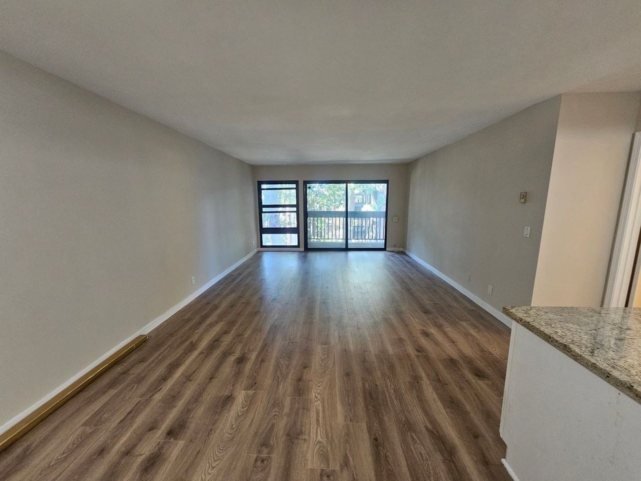 8650 Gulana Ave - Photo 2 of 25