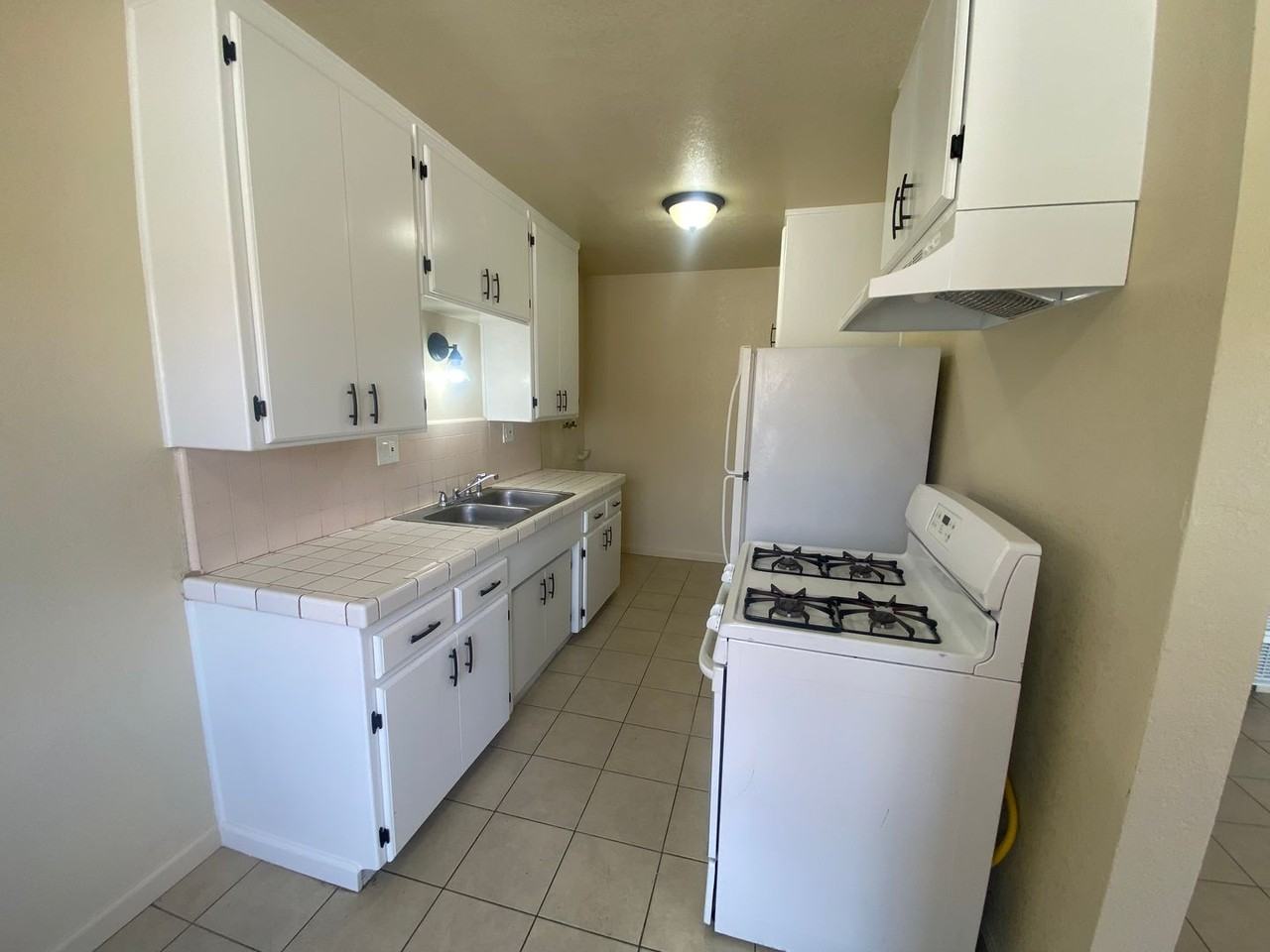 15466 3rd St #15468 - Photo 2 of 11