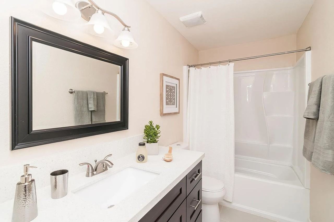 4268 Loma Riviera Ln - Photo 4 of 26