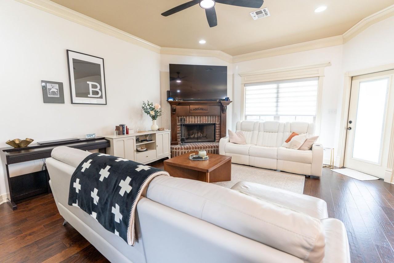 606 Matador Ct - Photo 3 of 13