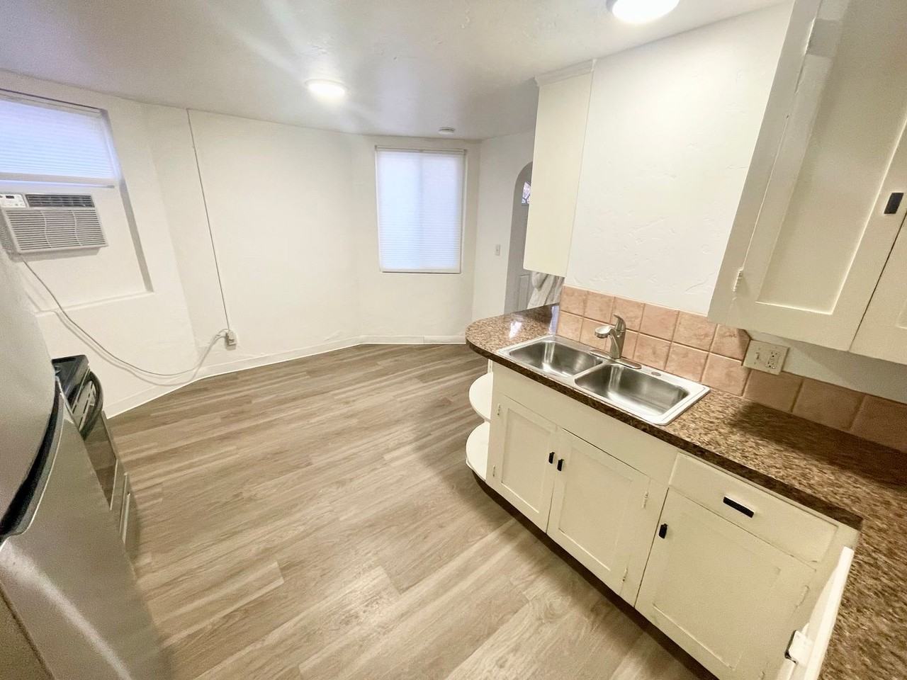 815 N 13th St - Photo 5 of 11