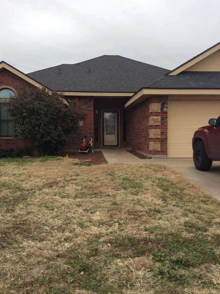 1341 Princeton St - Photo 2 of 11