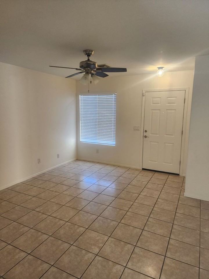 6937 S Copper Run Ave - Photo 3 of 18