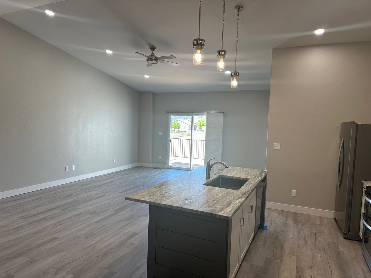 585 N Grand Falls Ct #C - Photo 6 of 15