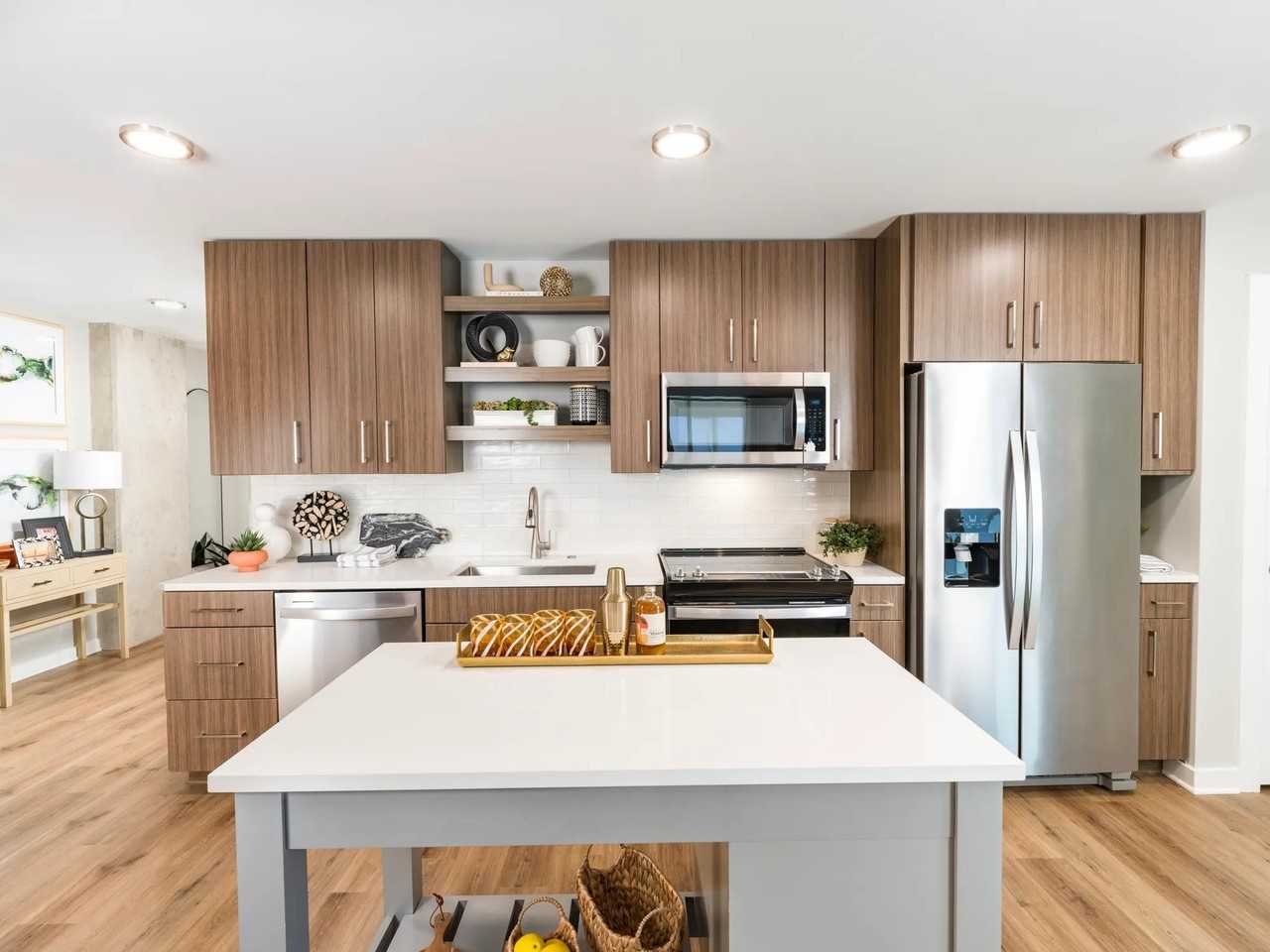 Modera LoSo - Photo 2 of 50