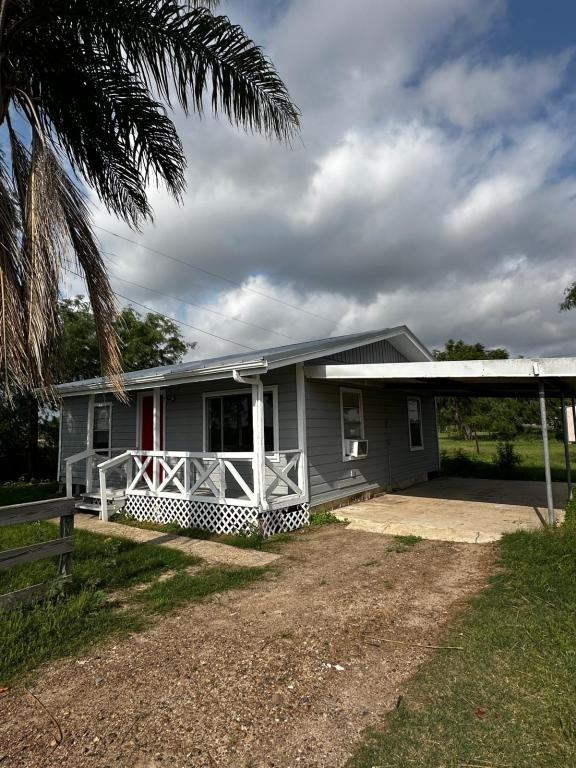 4521 N Mon Mack Rd - Photo 2 of 10