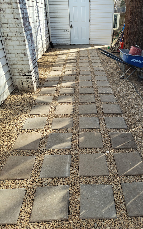 2504 W Starr St #B - Photo 2 of 9