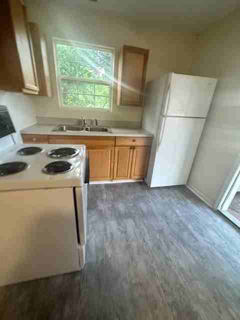 207 Carter St #C - Photo 5 of 8