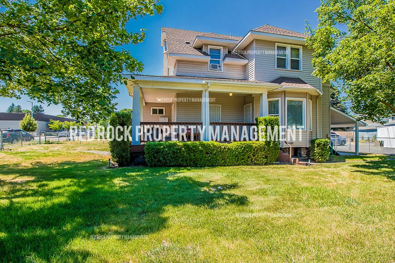 902 W Mansfield Ave #3