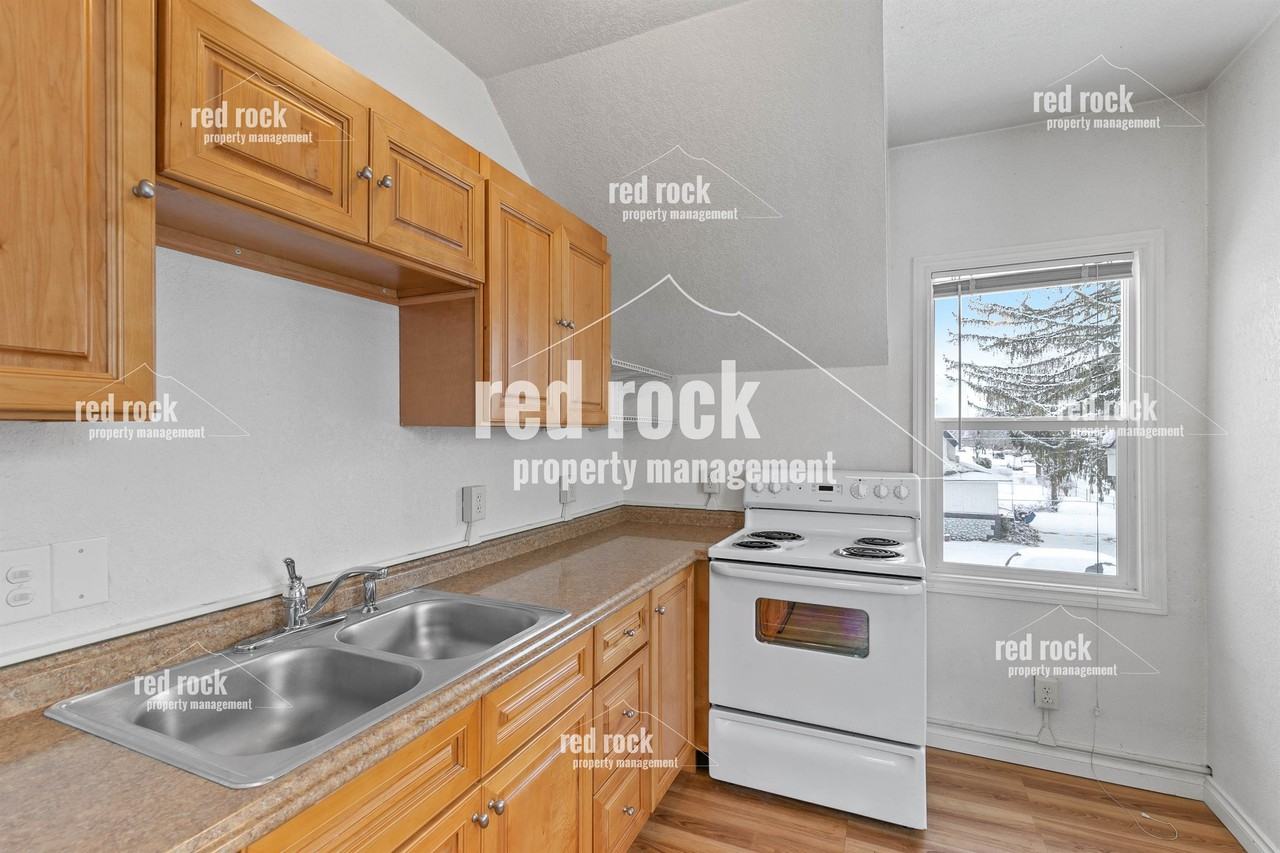 902 W Mansfield Ave #3 - Photo 6 of 31