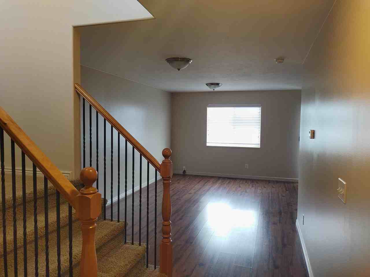 104 Seminole Dr #1 - Photo 3 of 33