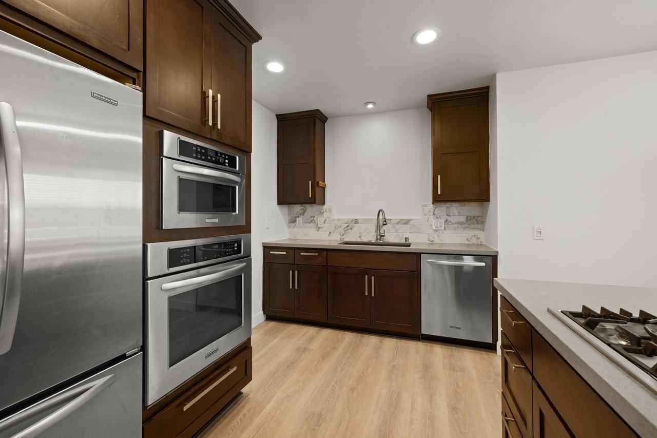 4565 Iowa St #4565 - Photo 5 of 12