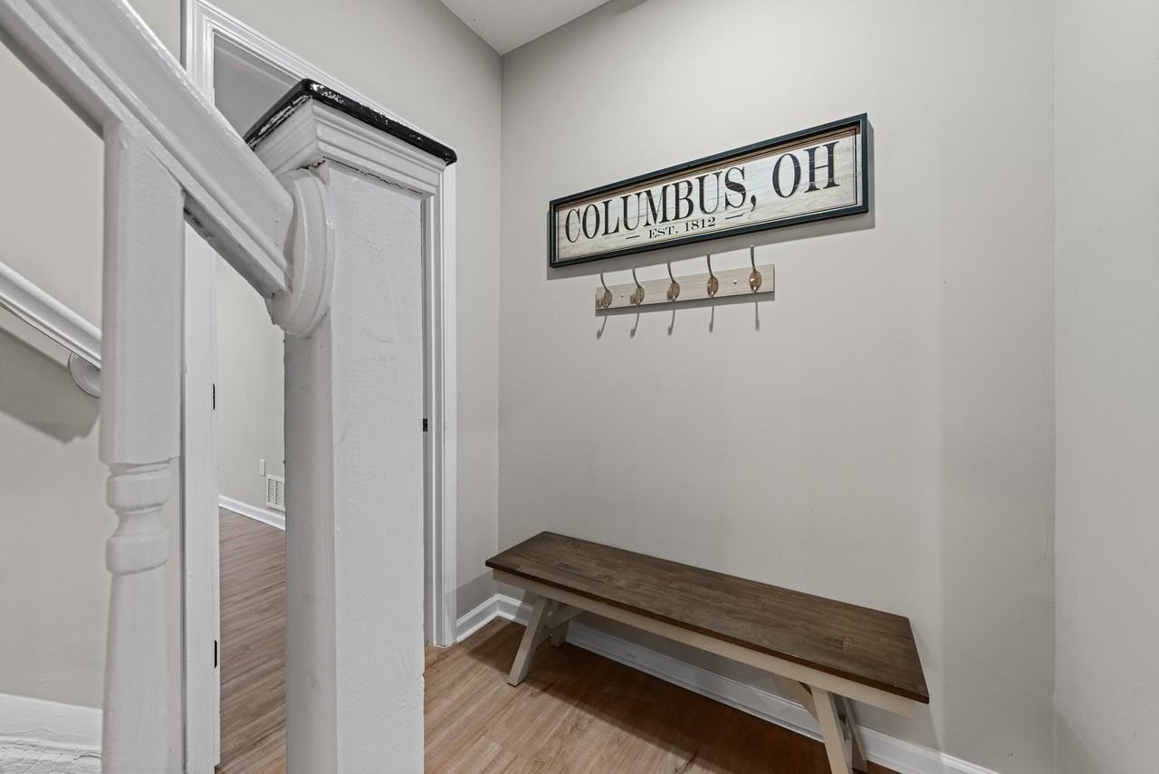 536 Oakwood Ave #536 - Photo 7 of 36