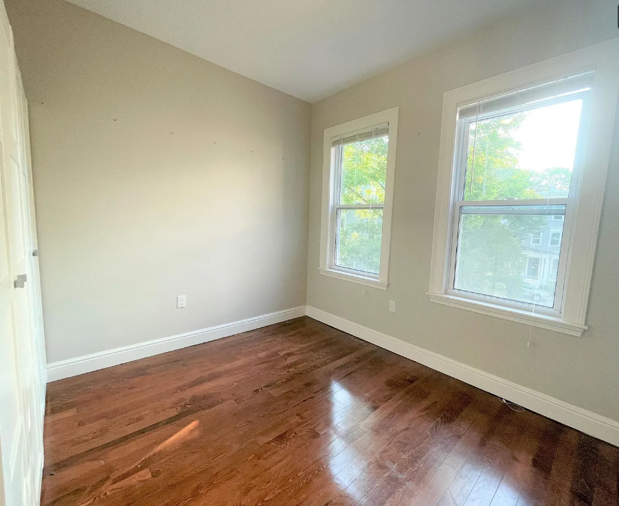 20 Marie Avenue #U2 - Photo 3 of 10