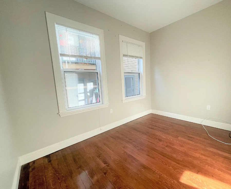 20 Marie Avenue #U2 - Photo 4 of 10