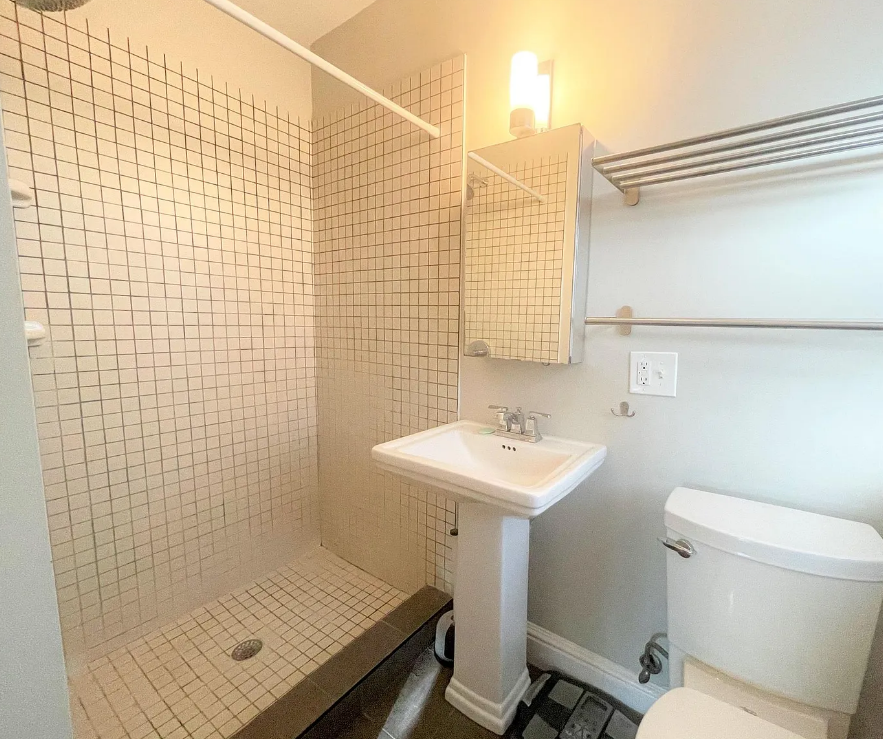 20 Marie Avenue #U2 - Photo 6 of 10