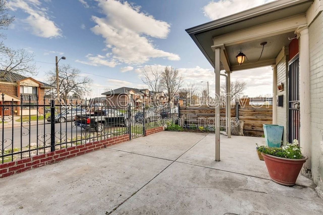 3341 Lawrence St - Photo 7 of 28