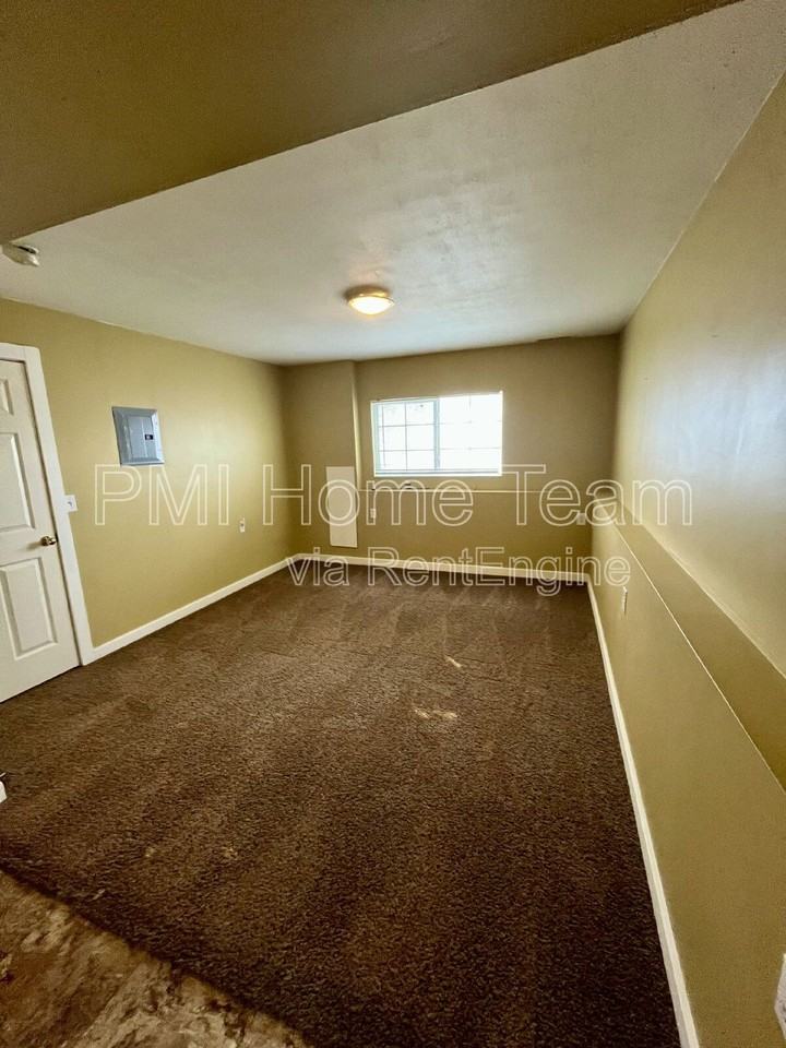 1222 N Willard Peak Dr - Photo 7 of 19