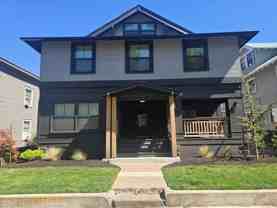 170-734 Broadway Apartments, Bend - Photo 1 of 1