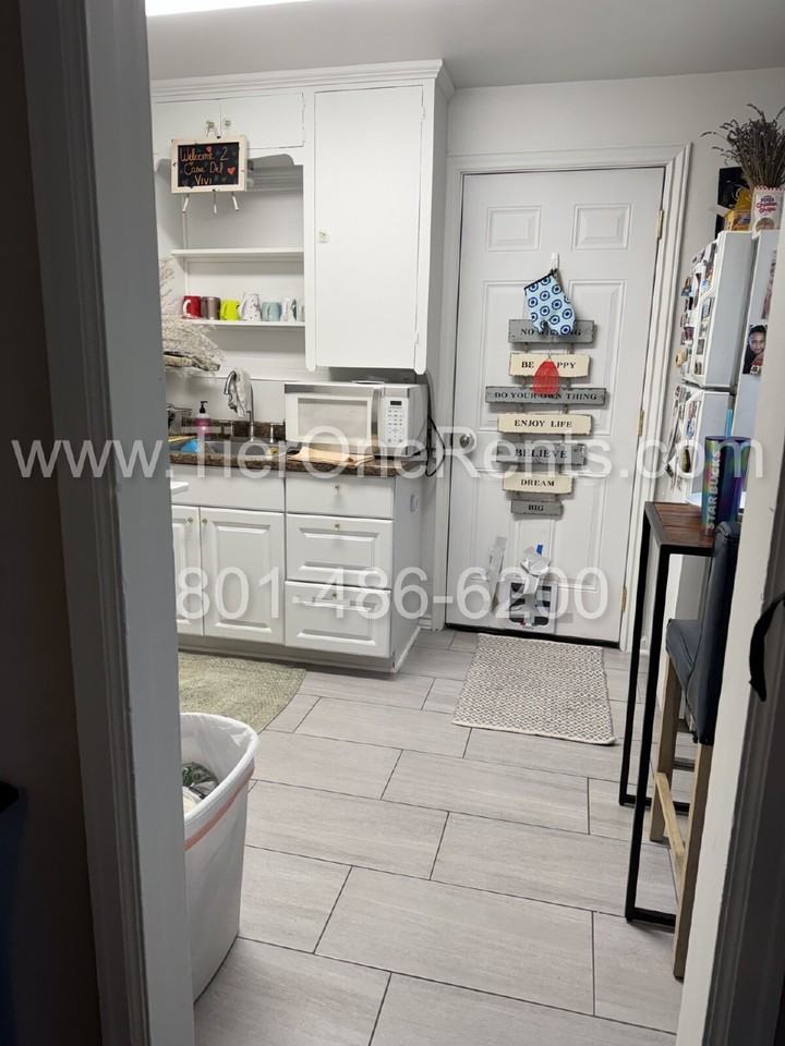 2275 E Atkin Ave - Photo 5 of 7