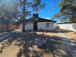 featured image of 305 S Richmond Rd Apt B #Apt B