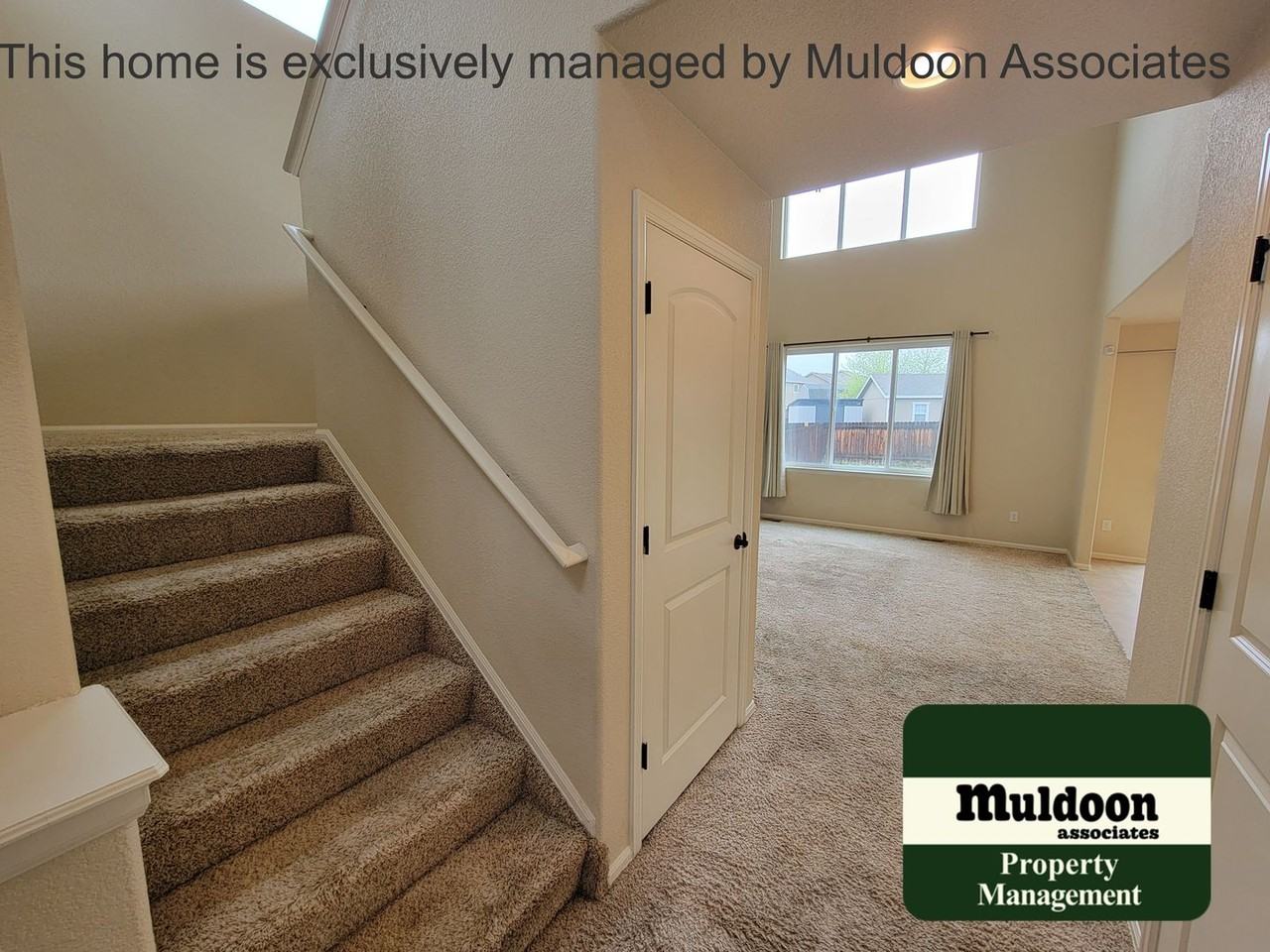 6052 San Mateo Dr - Photo 4 of 42