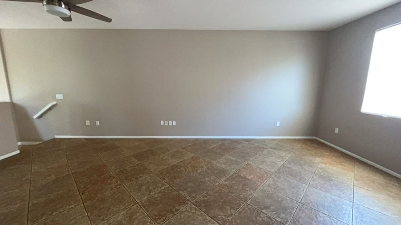 251 Indiana Ave - Photo 4 of 18