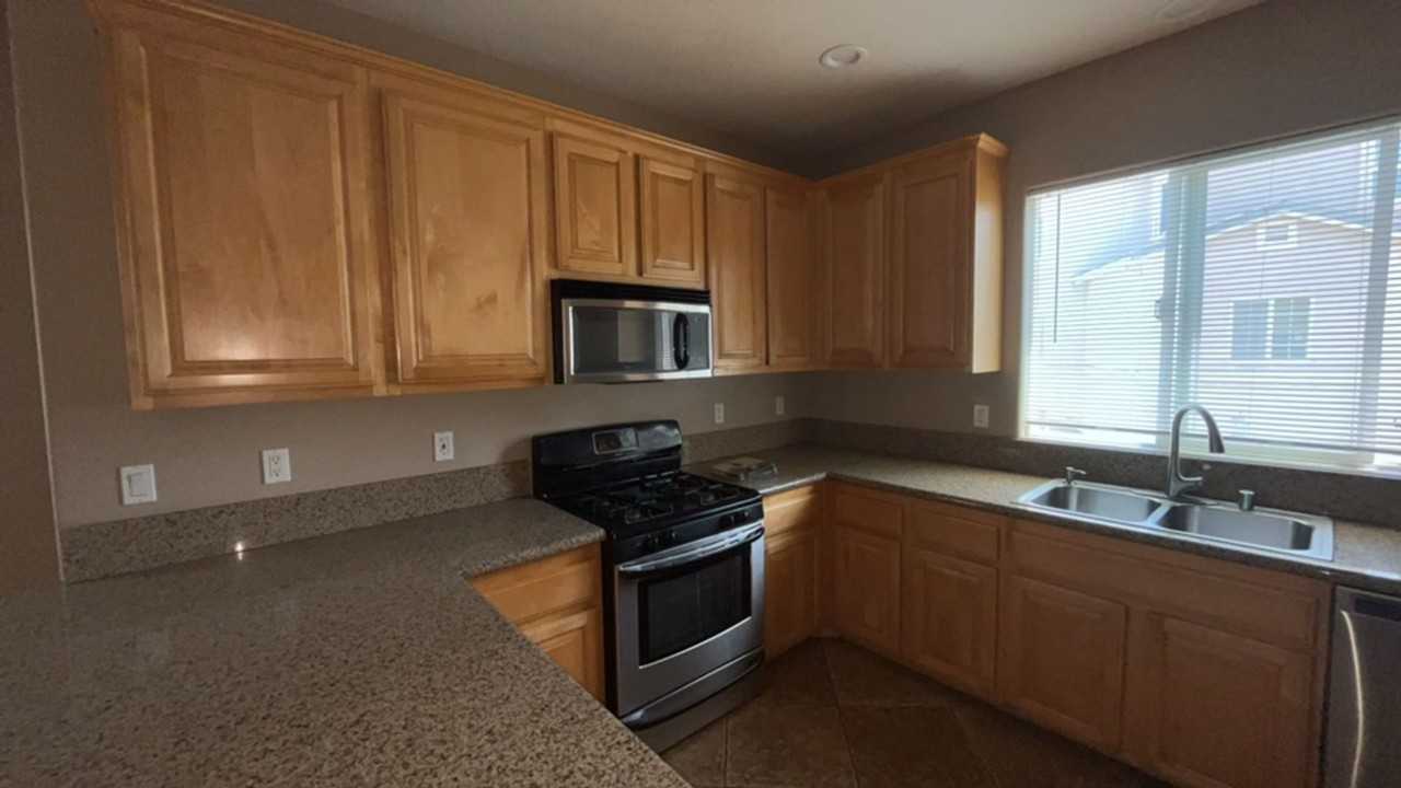 251 Indiana Ave - Photo 7 of 18