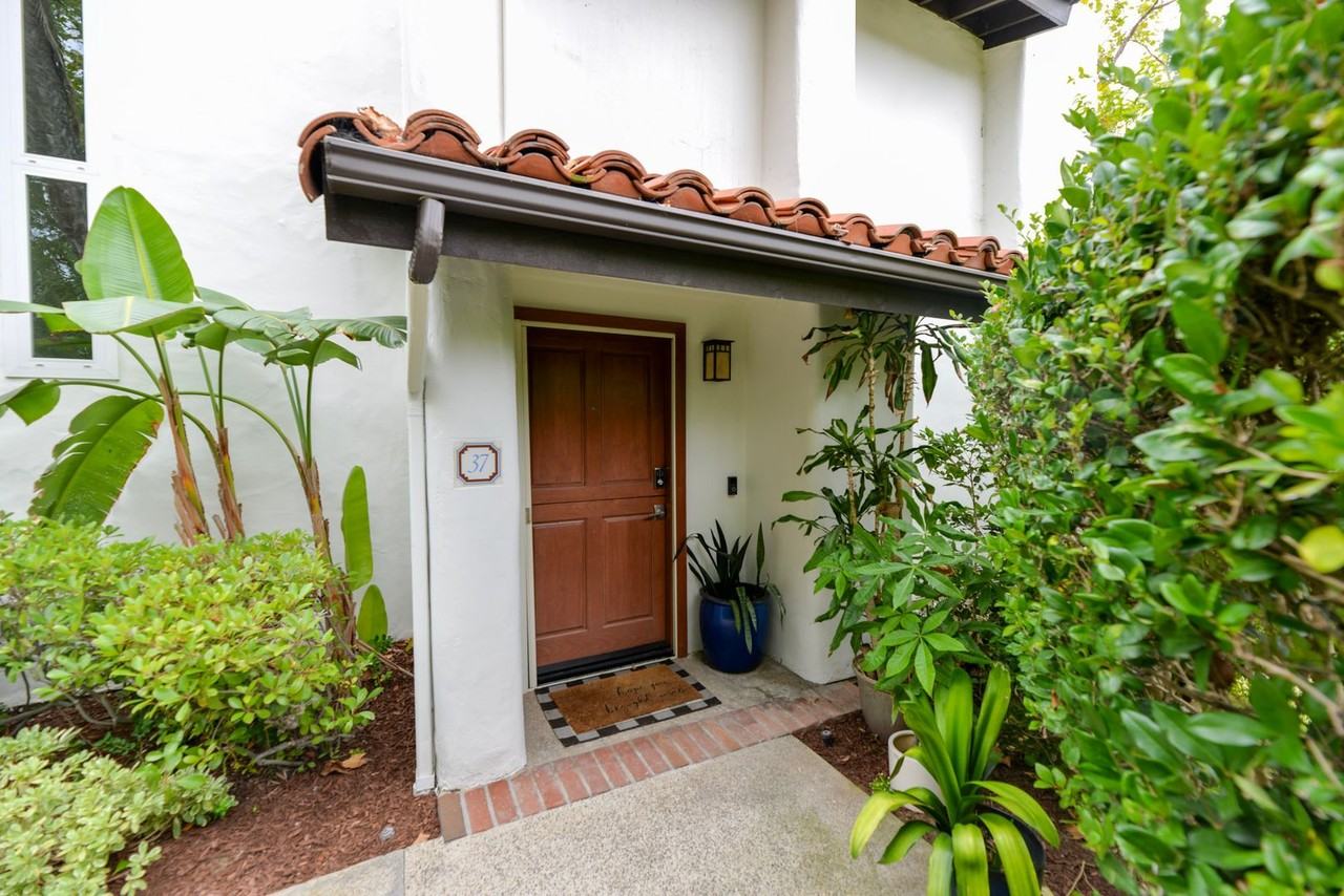 34101 Via California #37