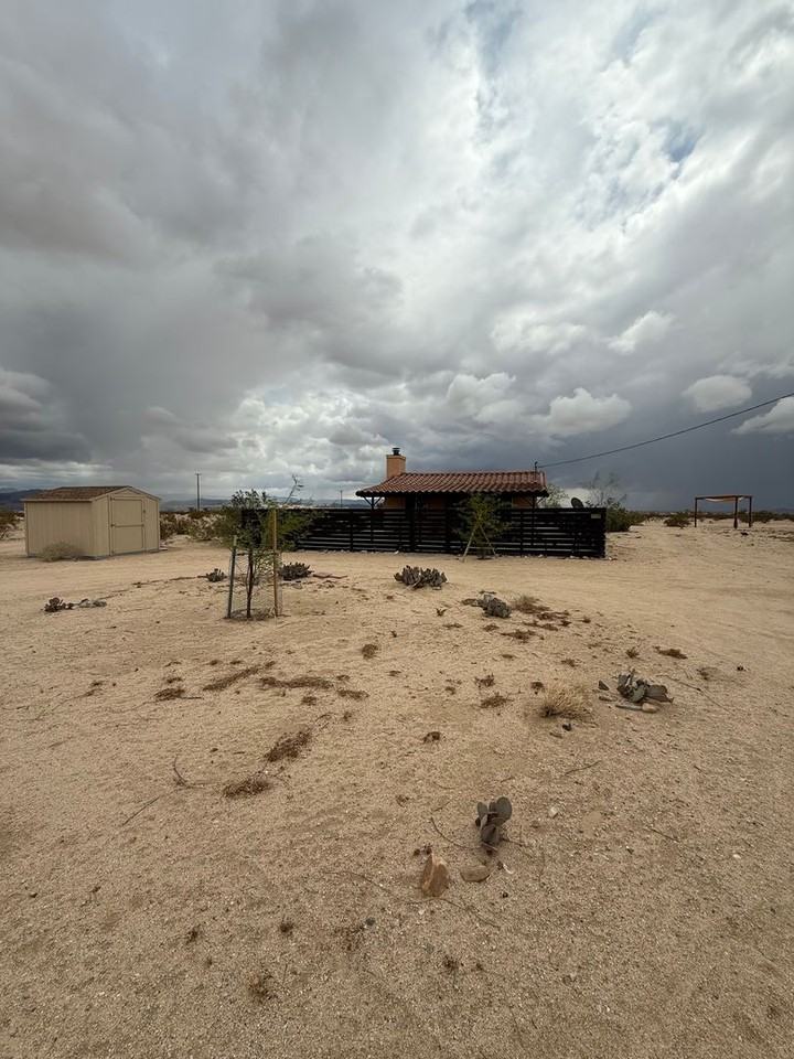 3125 Canyon Rd - Photo 2 of 19