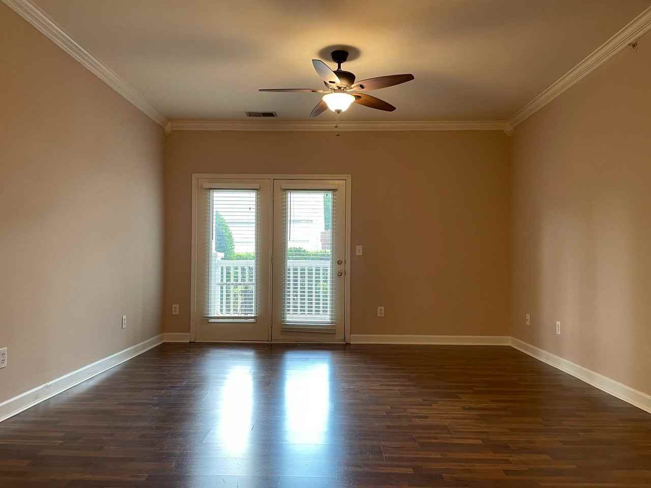 10636 Hill Point Ct - Photo 7 of 17