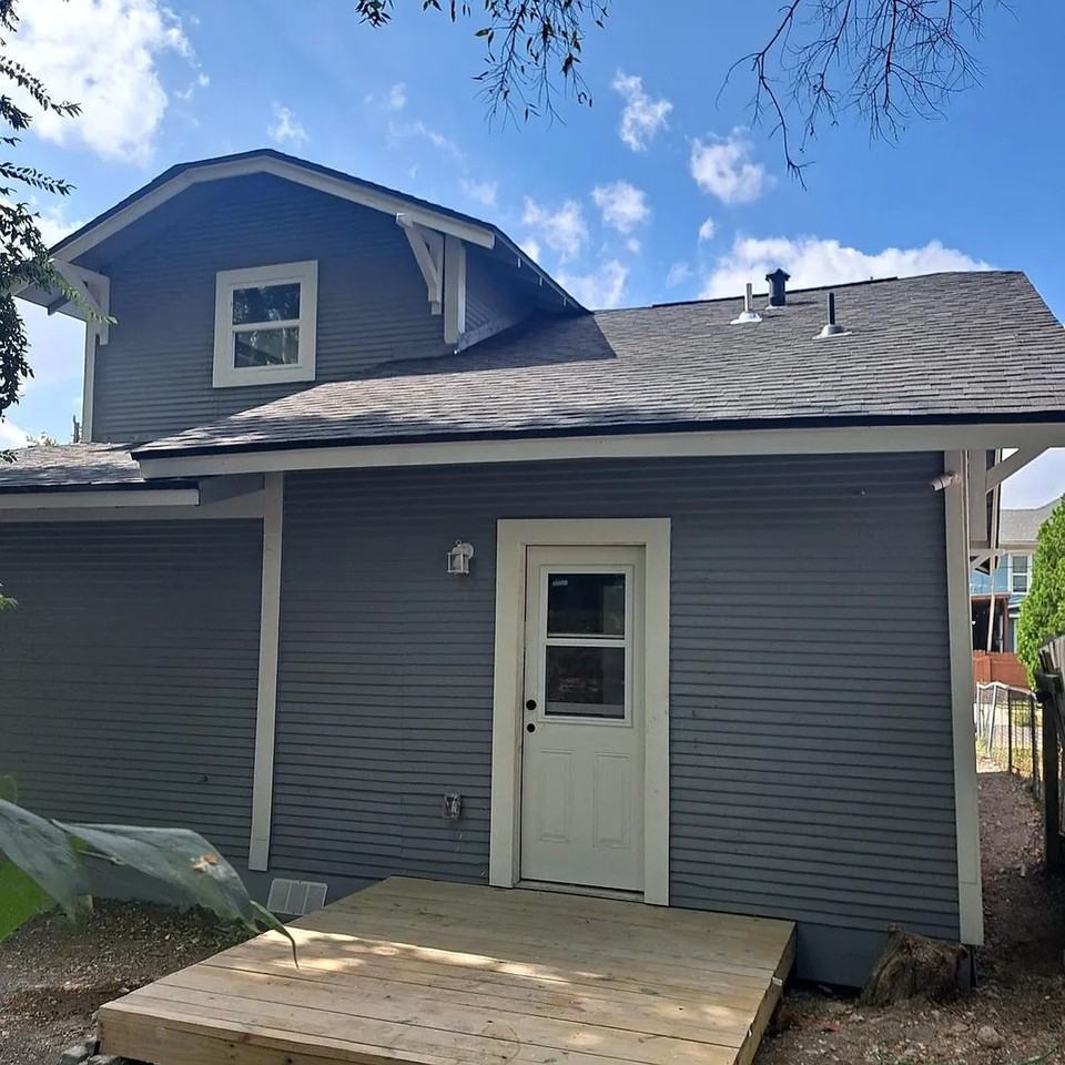 539 Hicks Ave - Photo 5 of 16