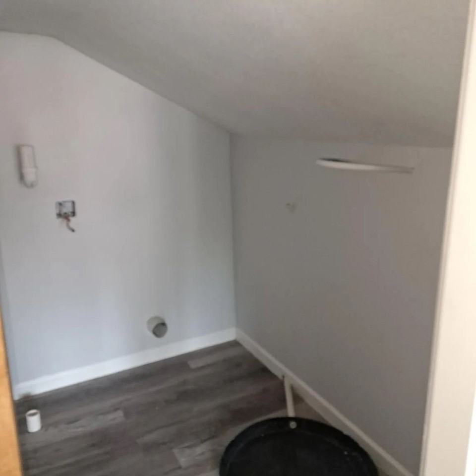 539 Hicks Ave - Photo 7 of 16